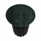 Table d'appoint, table de chevet ou petite table de nuit moderne pour la décoration intérieure - Grande table nervurée avec plateau en marbre parfaite pour les petits espaces - 20 Noir et Vert