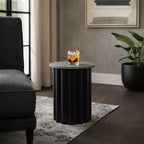 Table d'appoint, table de chevet ou petite table de nuit moderne pour la décoration intérieure - Grande table nervurée avec plateau en marbre parfaite pour les petits espaces - 20 Noir et Vert
