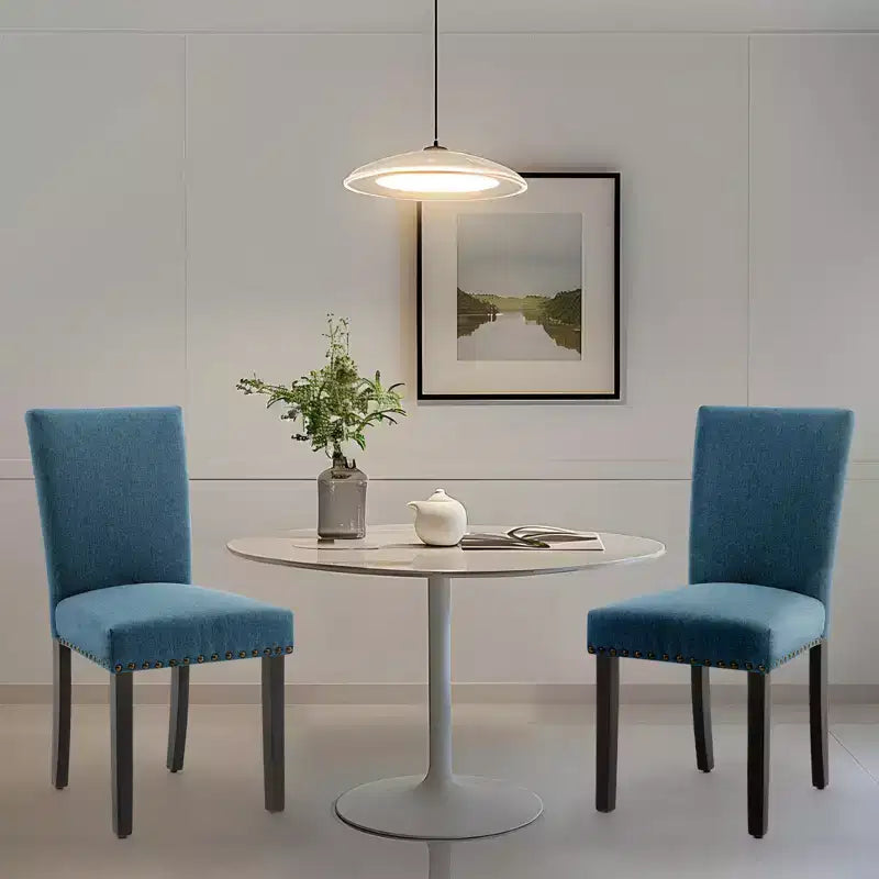 Lot de 2 chaises de salle à manger rembourrées avec garniture cloutée, chaises de salle à manger Parsons avec pieds en bois, chaises d'appoint en tissu pour la cuisine