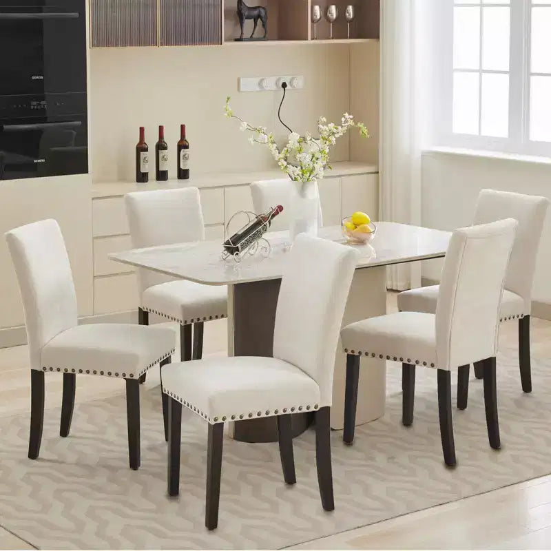 Lot de 2 chaises de salle à manger rembourrées avec garniture cloutée, chaises de salle à manger Parsons avec pieds en bois, chaises d'appoint en tissu pour la cuisine