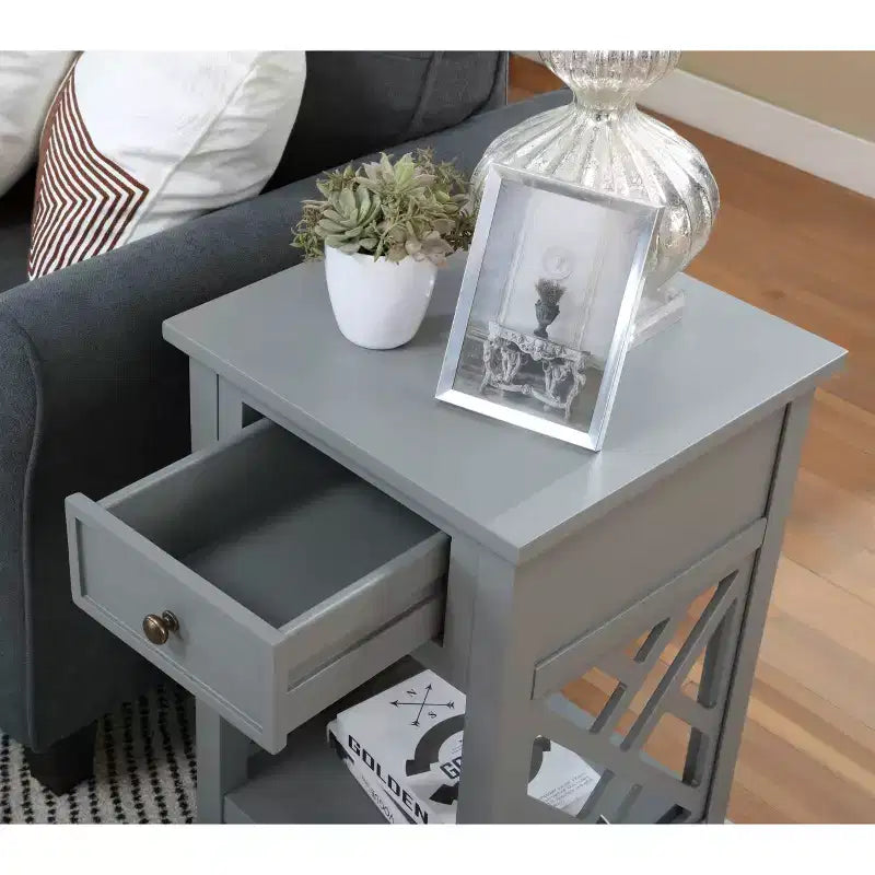 Table d'appoint en bois avec étagère de rangement